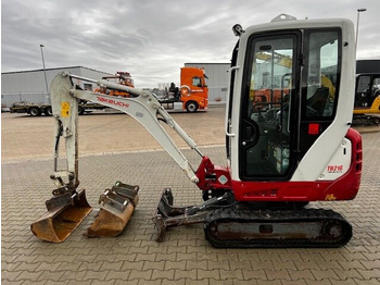 Miniexcavadora TAKEUCHI