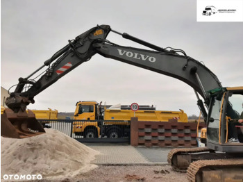 Excavadora de cadenas VOLVO EC210CL