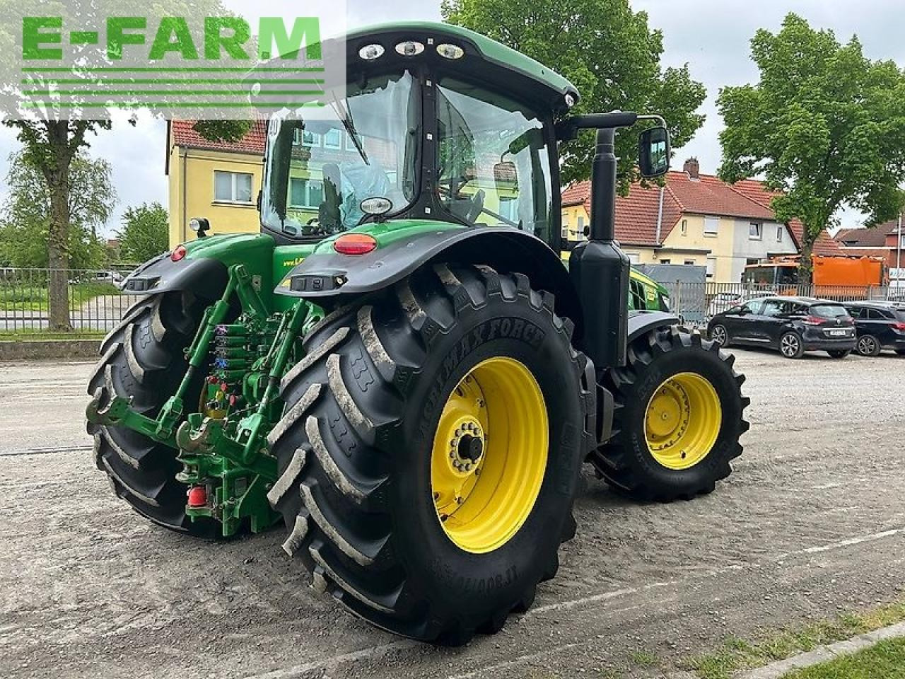 Tractor John Deere 8335 r: foto 4