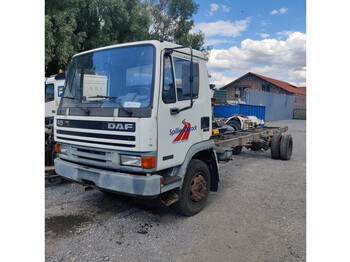 Camión chasis DAF 45