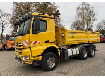 Camión volquete MERCEDES-BENZ Arocs 2648