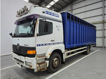 Camión transporte de ganado MERCEDES-BENZ Atego 1828