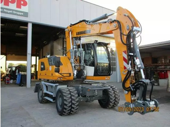 Excavadora de ruedas LIEBHERR A 916