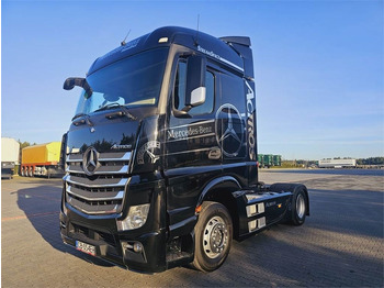 Cabeza tractora MERCEDES-BENZ Actros 1843