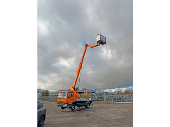 Camión con plataforma elevadora MERCEDES-BENZ