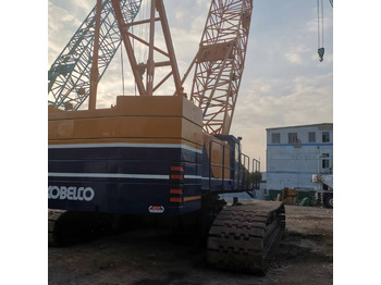 Grúa sobre orugas KOBELCO 7150: foto 4