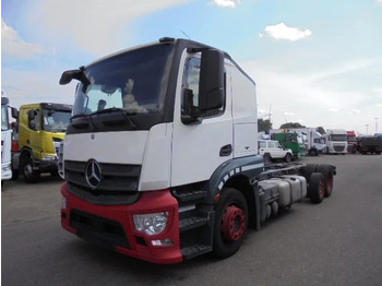 Camión portavehículos MERCEDES-BENZ Actros