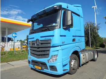 Cabeza tractora MERCEDES-BENZ Actros 1842