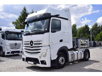 Cabeza tractora MERCEDES-BENZ Actros 1845