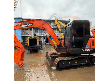 Excavadora DOOSAN DH55