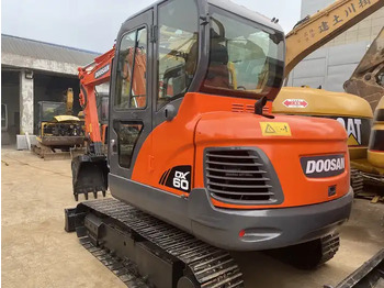 Excavadora de cadenas dx60 dx55 ON SALE Doosan 6ton dx60 Used  excavator in stock: foto 3