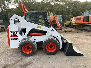 Minicargadora BOBCAT S185