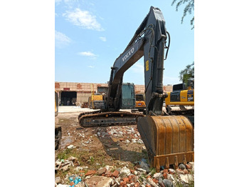 Excavadora de cadenas nuevo Volvo EC 240: foto 3