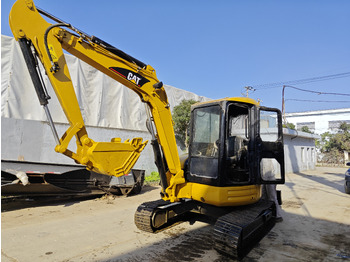 Miniexcavadora CATERPILLAR 305C