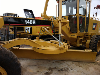 Grader CATERPILLAR 140H