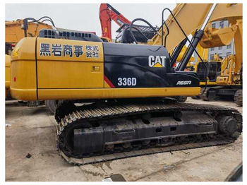 Excavadora CATERPILLAR