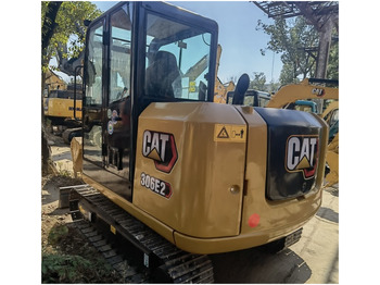 Excavadora de cadenas CATERPILLAR 306E2