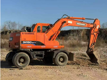 Excavadora de ruedas DOOSAN DH150W-7