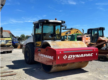 Compactador DYNAPAC