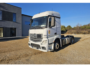 Cabeza tractora MERCEDES-BENZ Actros 1843