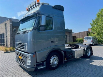 Cabeza tractora VOLVO FH12 380