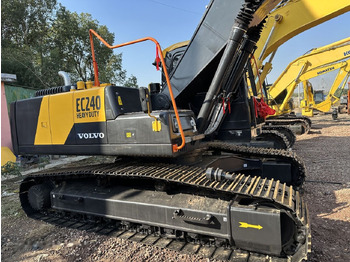 Excavadora de cadenas VOLVO EC240