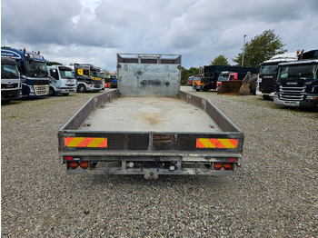 Camión portavehículos Iveco Eurocargo 120 E22 // Machinetransport // EURO 5: foto 5