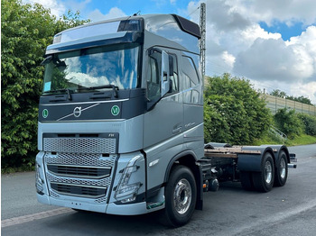 Camión chasis VOLVO FH 540