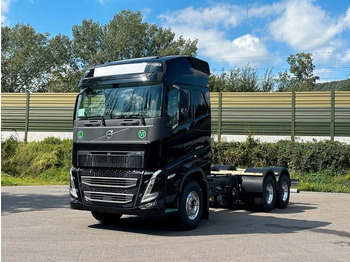 Camión chasis VOLVO FH 540