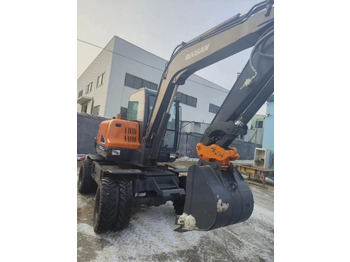 Miniexcavadora DOOSAN DX60W