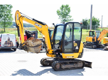 Miniexcavadora JCB 8026