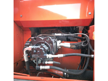 Excavadora de cadenas Doosan DX225LC: foto 2