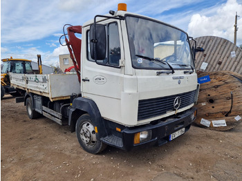 Camión grúa MERCEDES-BENZ Vario 814