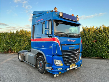 Cabeza tractora DAF XF 460