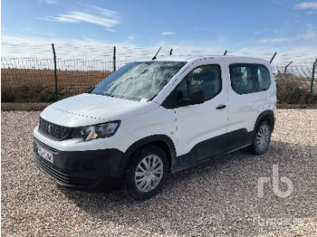 Coche PEUGEOT