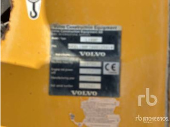 Cargadora de ruedas VOLVO L180F Chargeuse Sur Pneus: foto 5