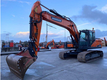 Excavadora de cadenas DOOSAN DX225LC