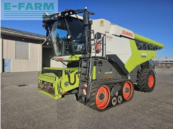 Cosechadora de granos CLAAS Lexion 8900