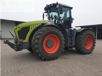 Tractor CLAAS Xerion