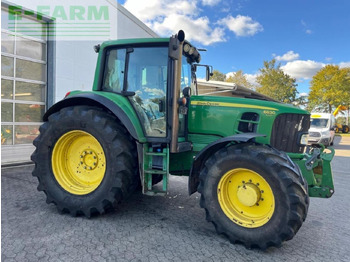 Tractor JOHN DEERE 6830