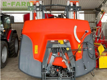 Pulverizador arrastrado KUBOTA