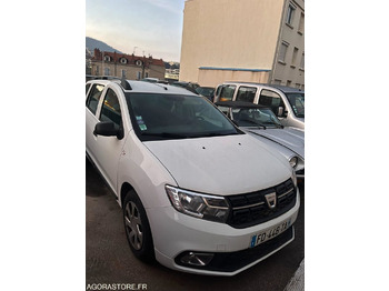 Coche DACIA