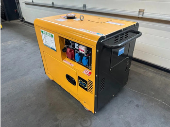 Generador industriale nuevo Diesel Diesel Generator UK-9500 5.5 kW 230 en 400 Volt Silent Diesel generator New !: foto 3