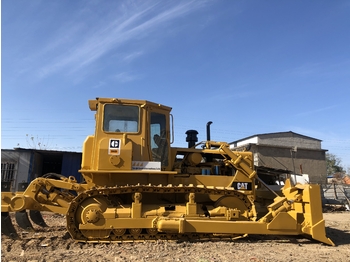 Bulldozer CATERPILLAR D6D