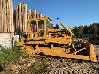 Bulldozer CATERPILLAR D6D