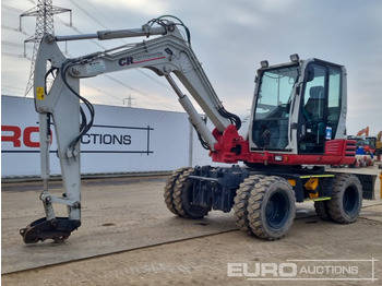 Excavadora de ruedas TAKEUCHI