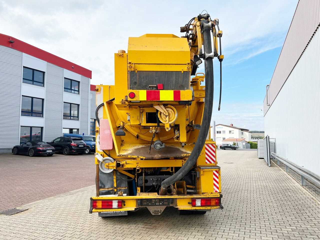 Limpieza de alcantarillado Mercedes-Benz Actros 3243 K 8x4/4 Actros 3243 K 8x4/4, Müller Saug- und Spülwagen ca. 17m³, Rechtslenker: foto 14