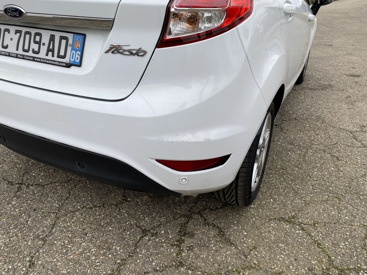 Coche Ford FIESTA TITANIUM 1.0i EcoBoost: foto 30