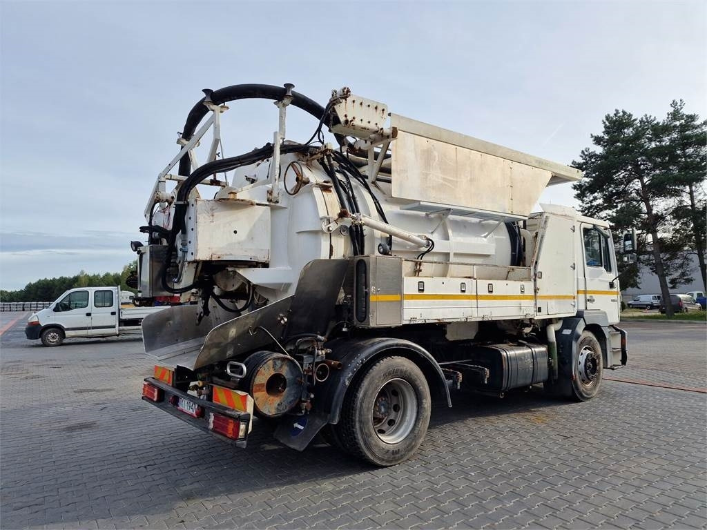 Vehículo municipal MAN WUKO MORO KOMBI FOR CHANNEL CLEANING: foto 6