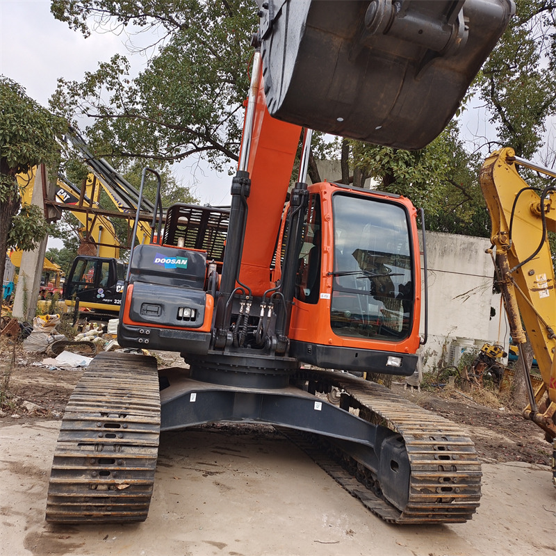 Excavadora de cadenas DOOSAN 225 DX225LC-9C doosan dx 225 lc: foto 19